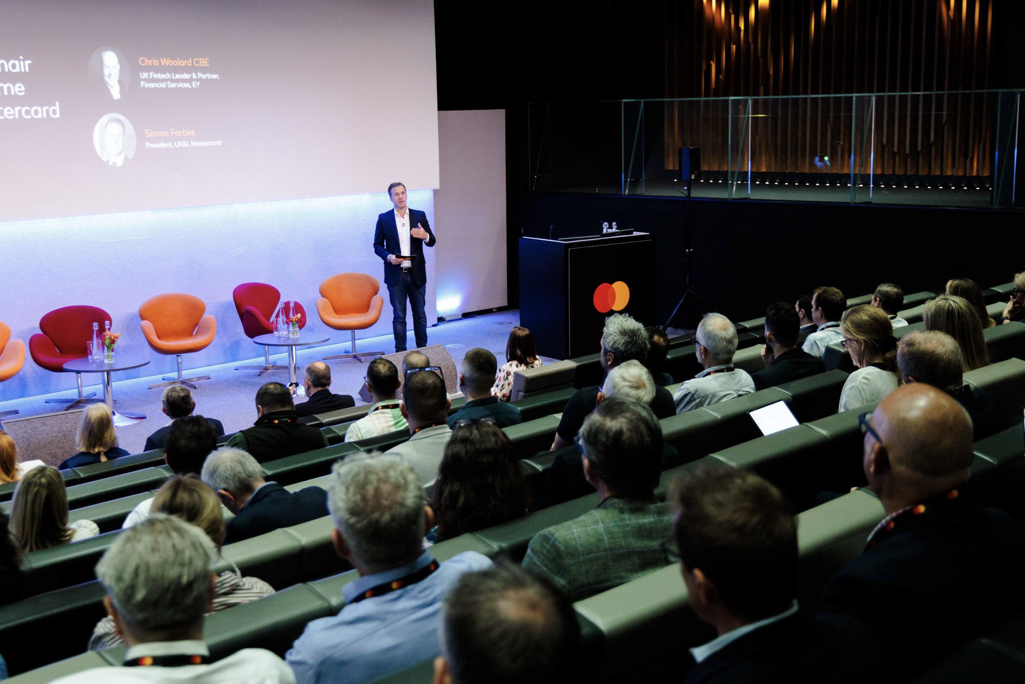 FINTECH MASTERCARD 2.0-8882