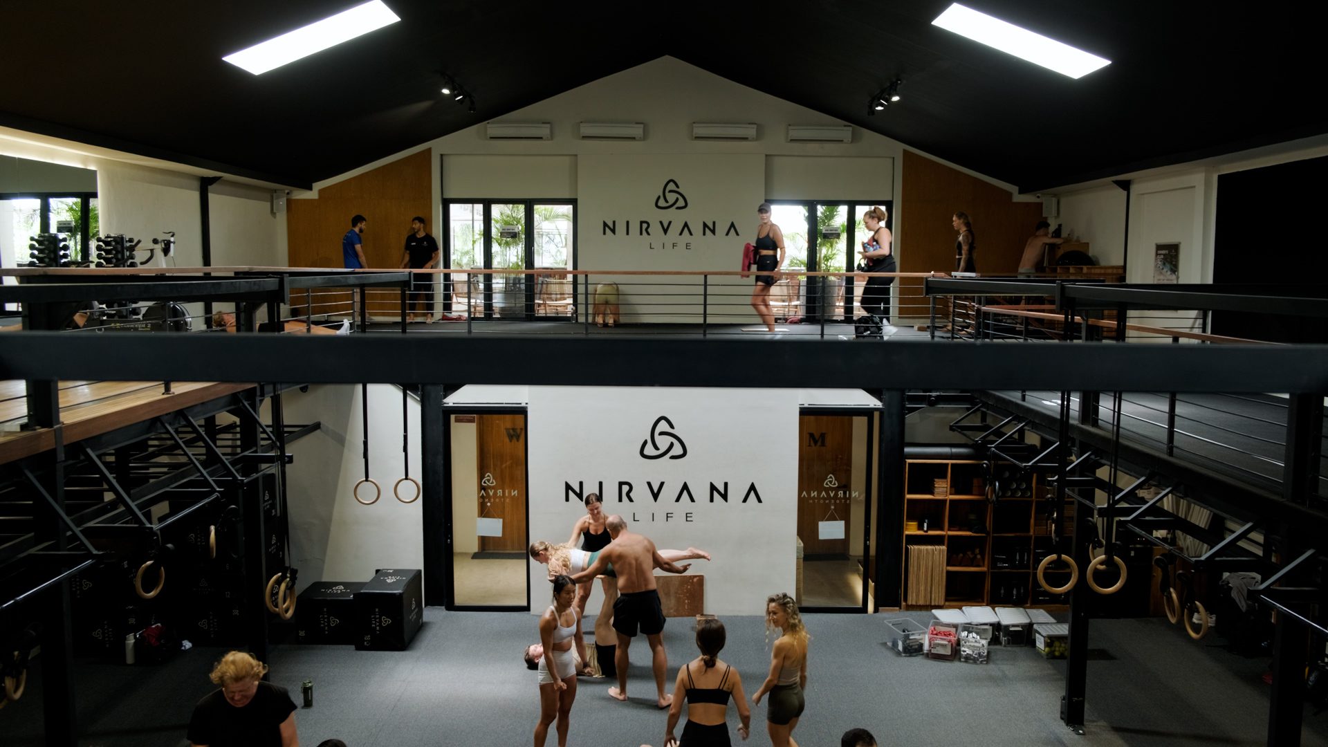 PICKS.00_31_06_21.Still064