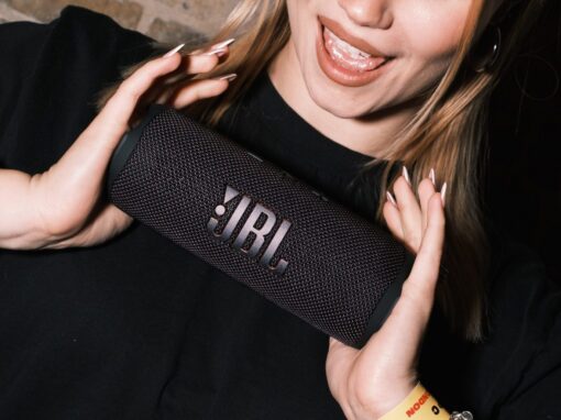 JBL